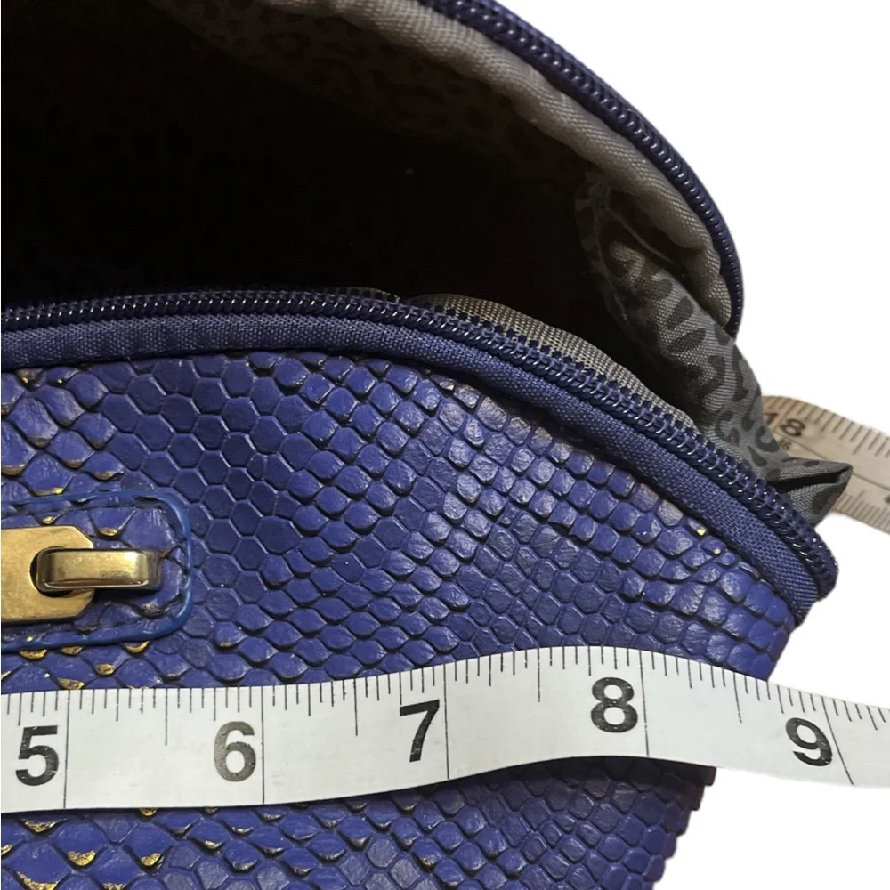 V Italia unused blue